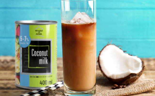 Mrożona kawa z mlekiem kokosowym house of asia