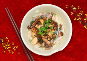 Zupa Tang Mein z grzybami Mun House of Asia