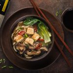 Ramen z tofu i grzybami shiitake House of Asia