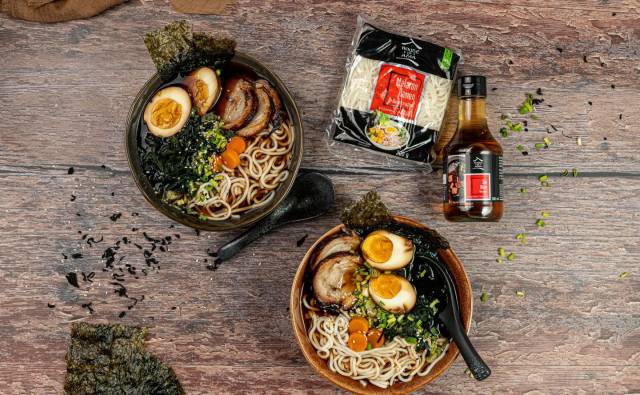 Shoyu Ramen z boczkiem House of Asia