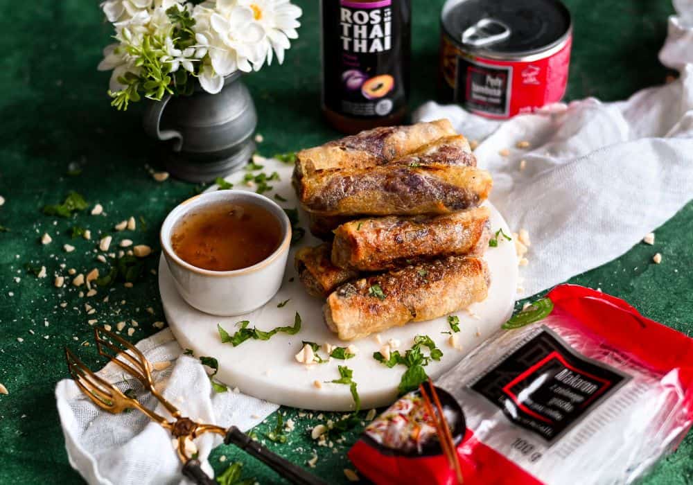 Chrupiące sajgonki z grzybami shiitake i sosem śliwkowym Kuchenny kodeks House of Asia