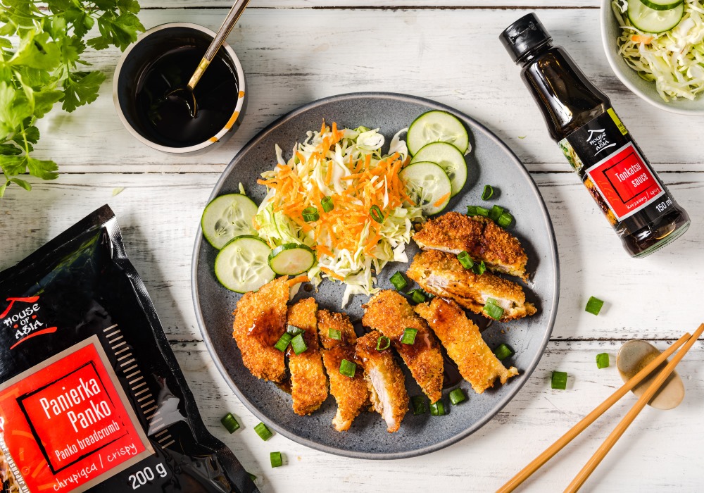 Kotlet schabowy w panierce panko i sosem Tonkatsu House of Asia