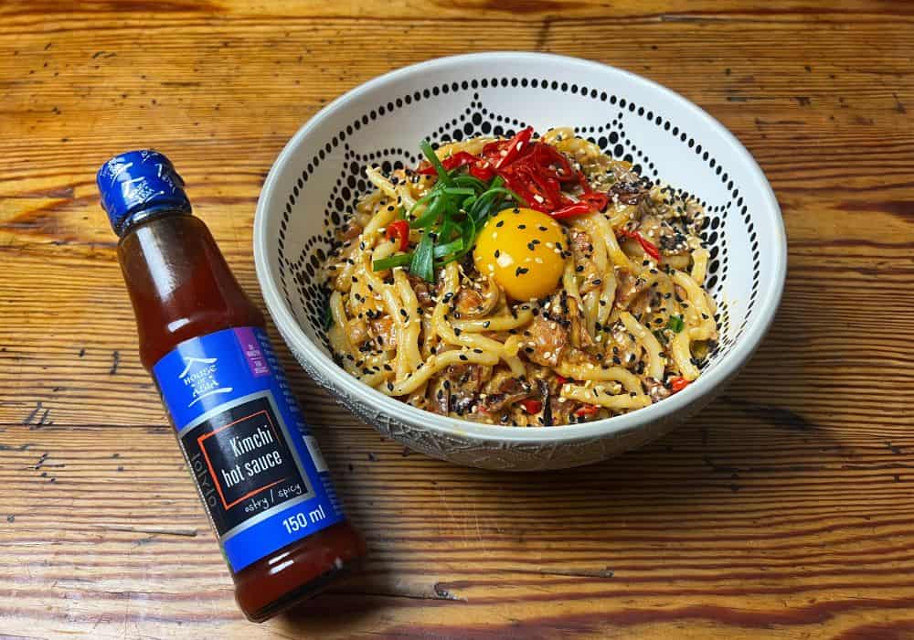 Kremowy Udon z kimchi
