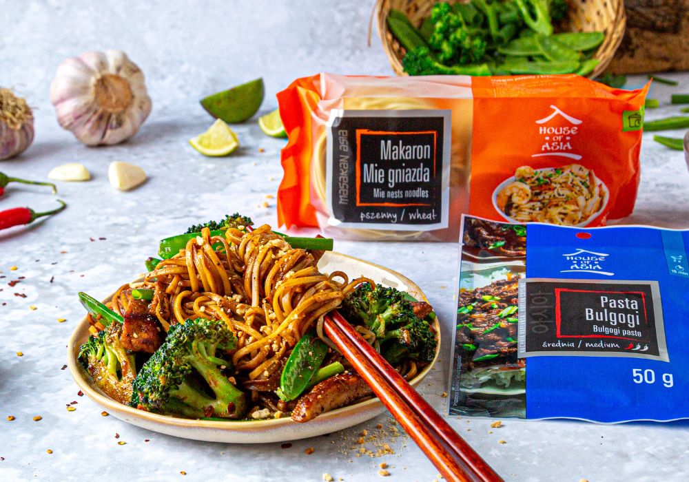 Makaron Mie gniazda z Bulgogi