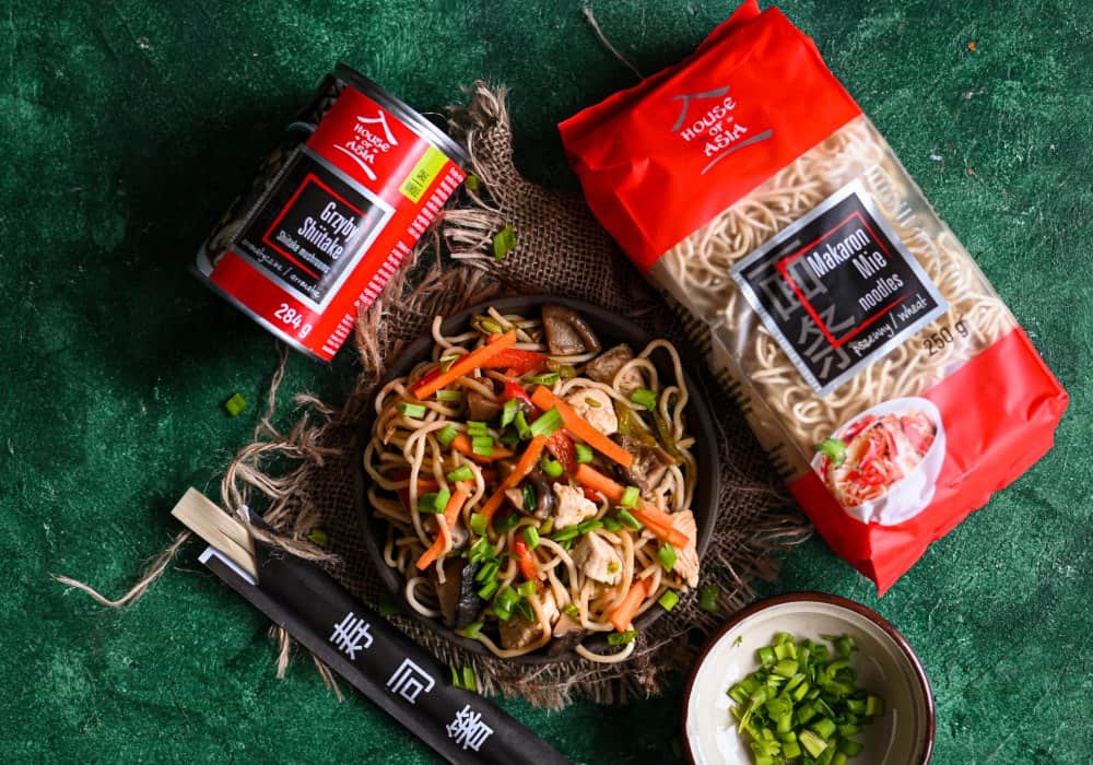 Makaron mie z grzybami Shiitake