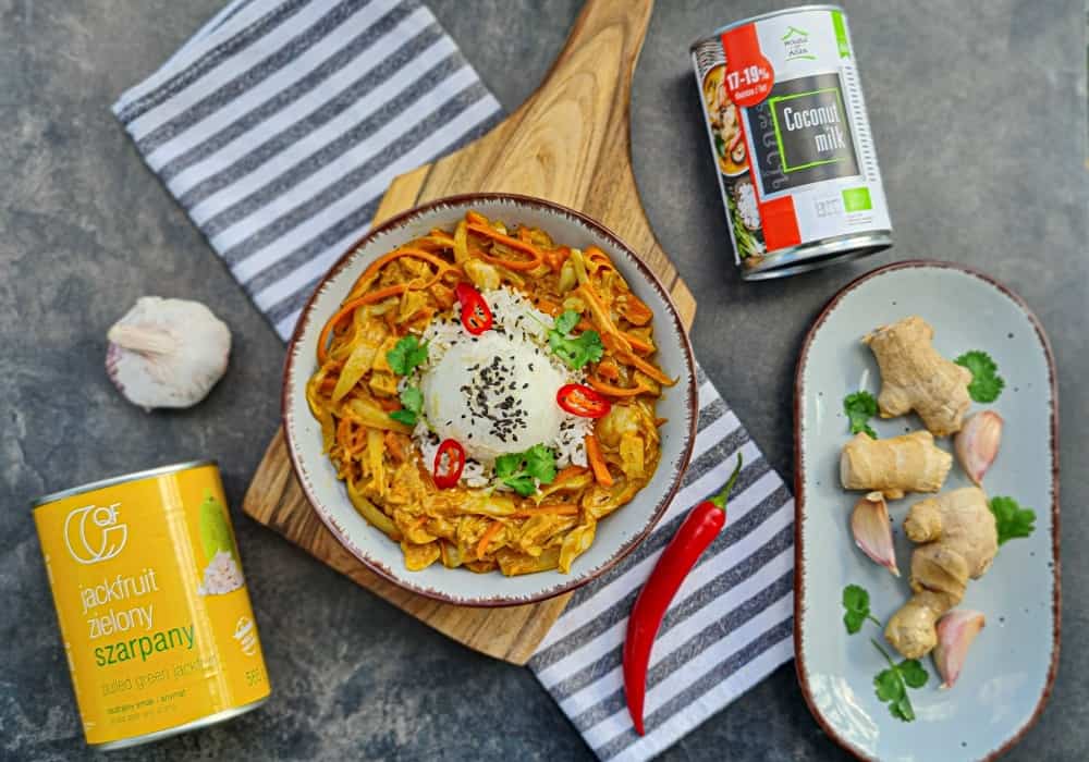Panang curry z szarpanym jackfruitem