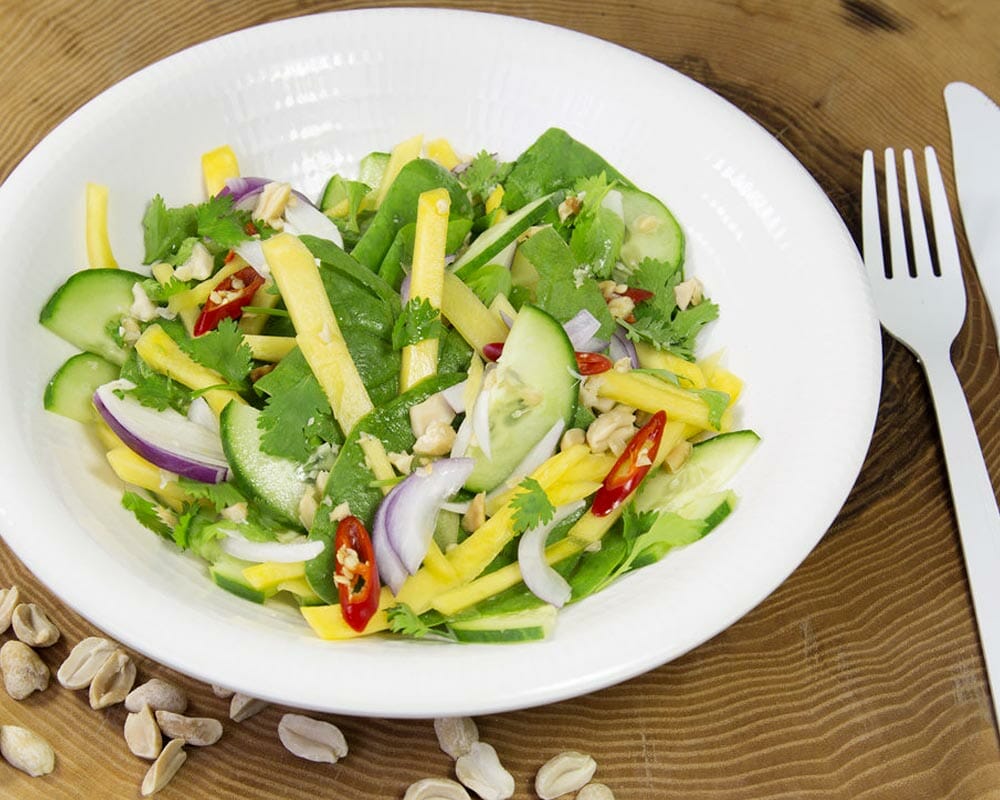 Ensalada de espinacas y mango