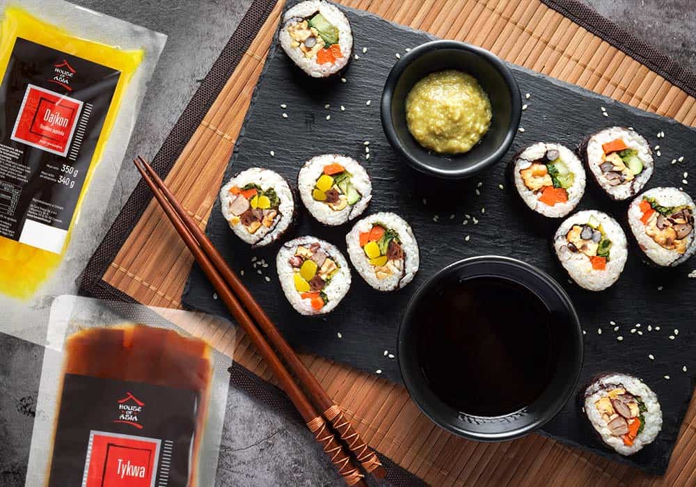 Sushi maki z tykwą i rzodkwią marynowaną