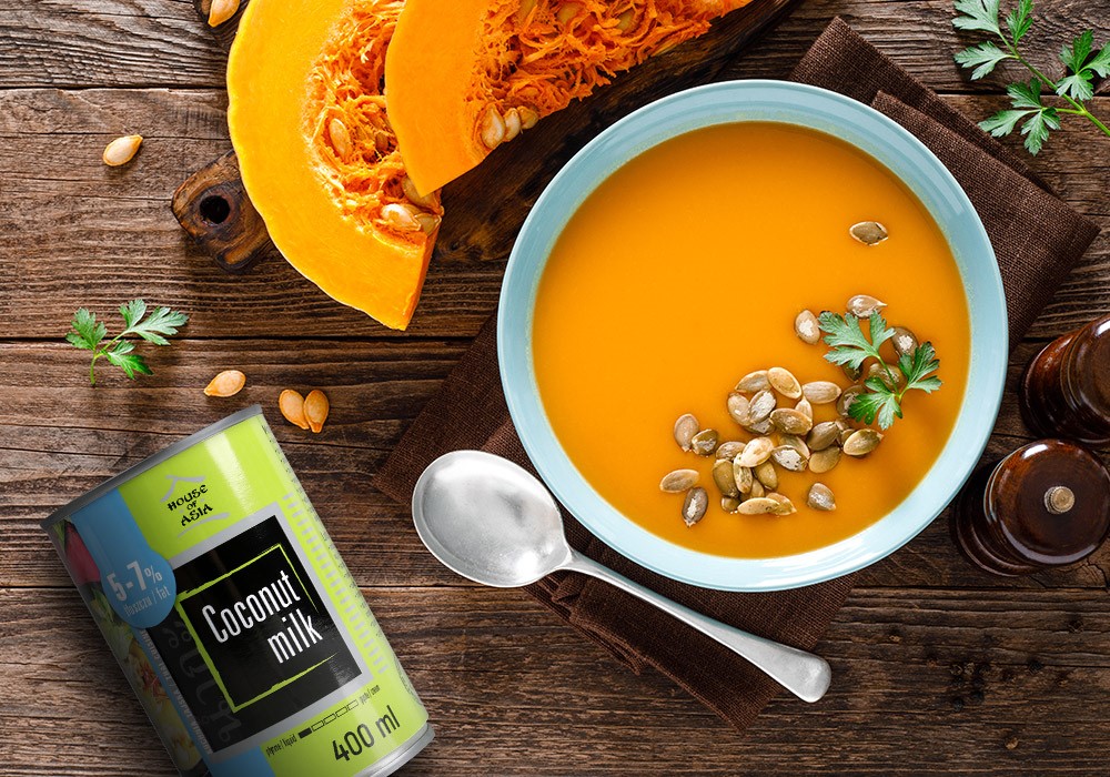 Zupa dyniowa z żółtym curry i mleczkiem kokosowym
