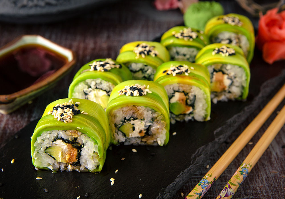 Wegetariańskie sushi z awokado