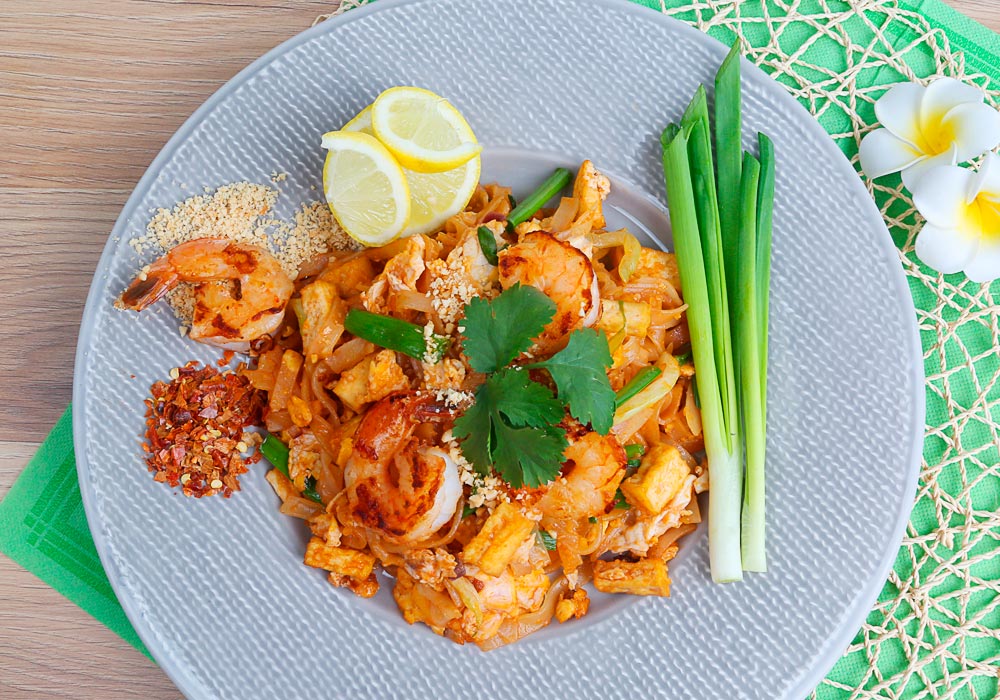 Pad thai z krewetkami i tofu