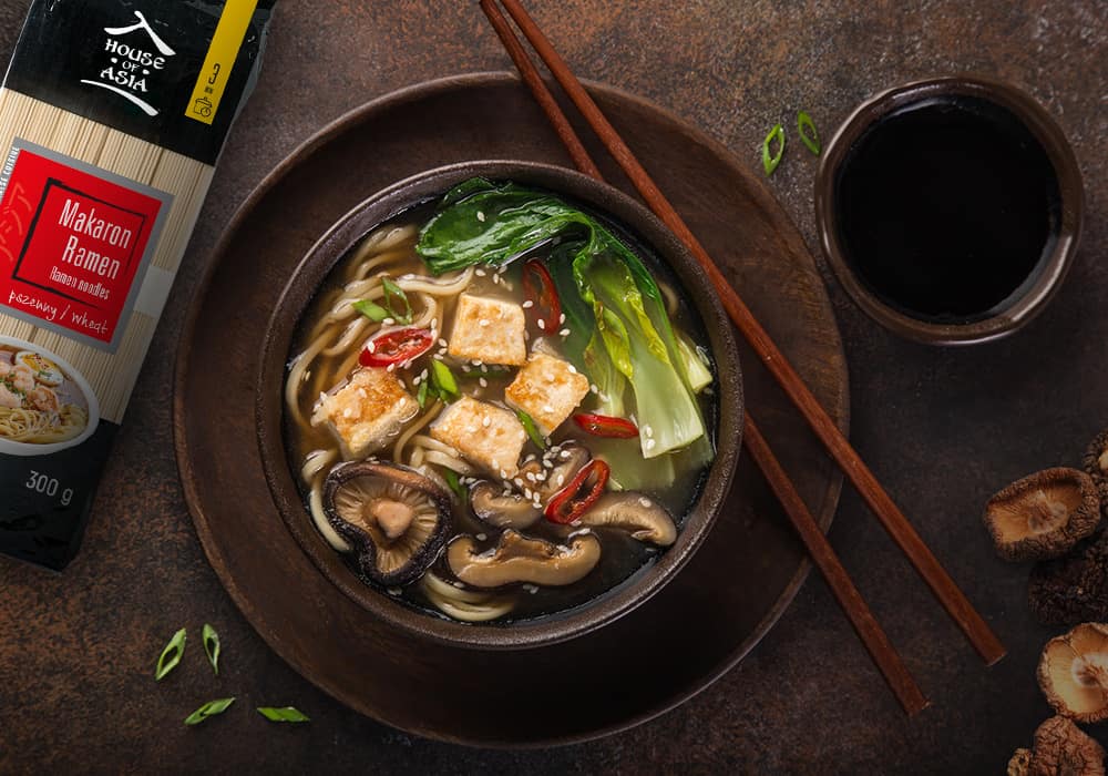 Ramen z tofu i grzybami Shiitake