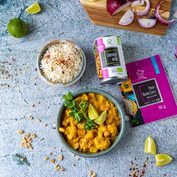 Warzywa w sosie korma curry